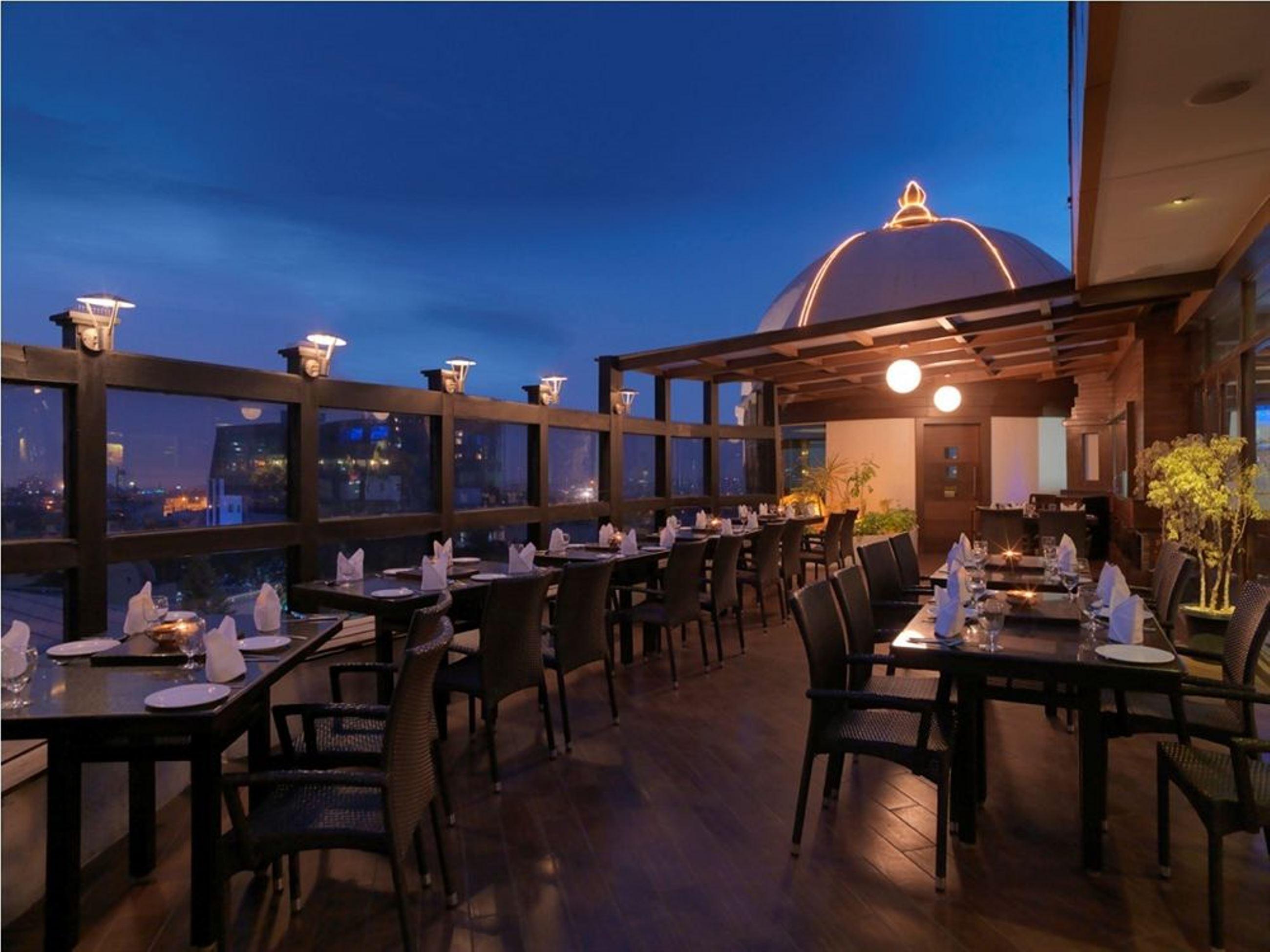 Goldfinch Hotel Bangalore Exterior foto